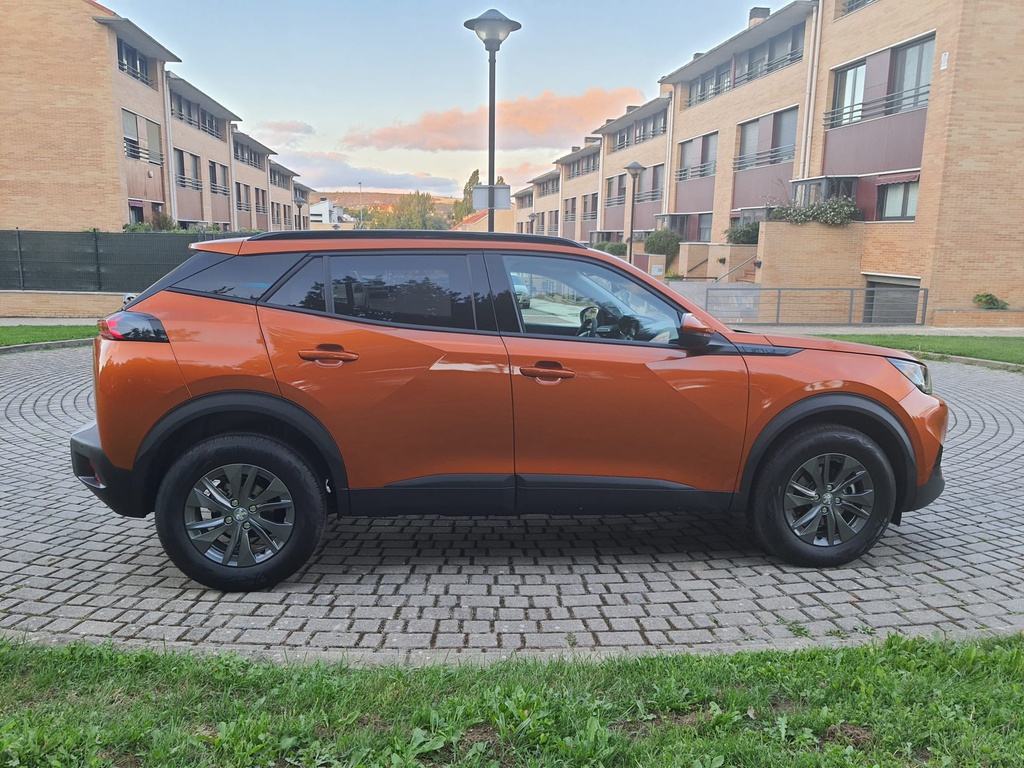 Peugeot 2008 Style Bluehdi 110cv | Naranja | Camara