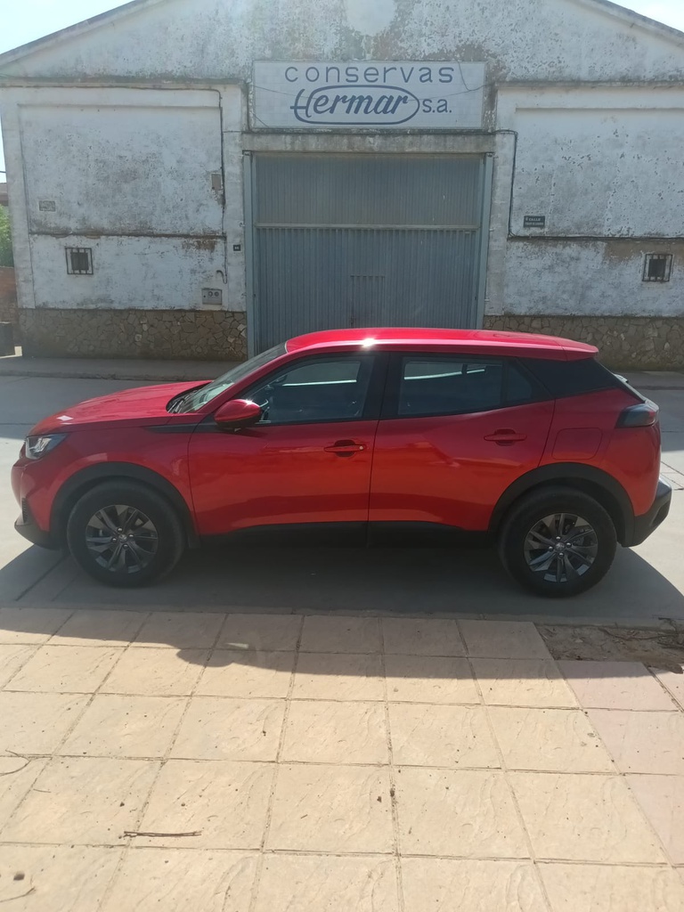 Peugeot 2008 Active 100cv Puretech | Rojo