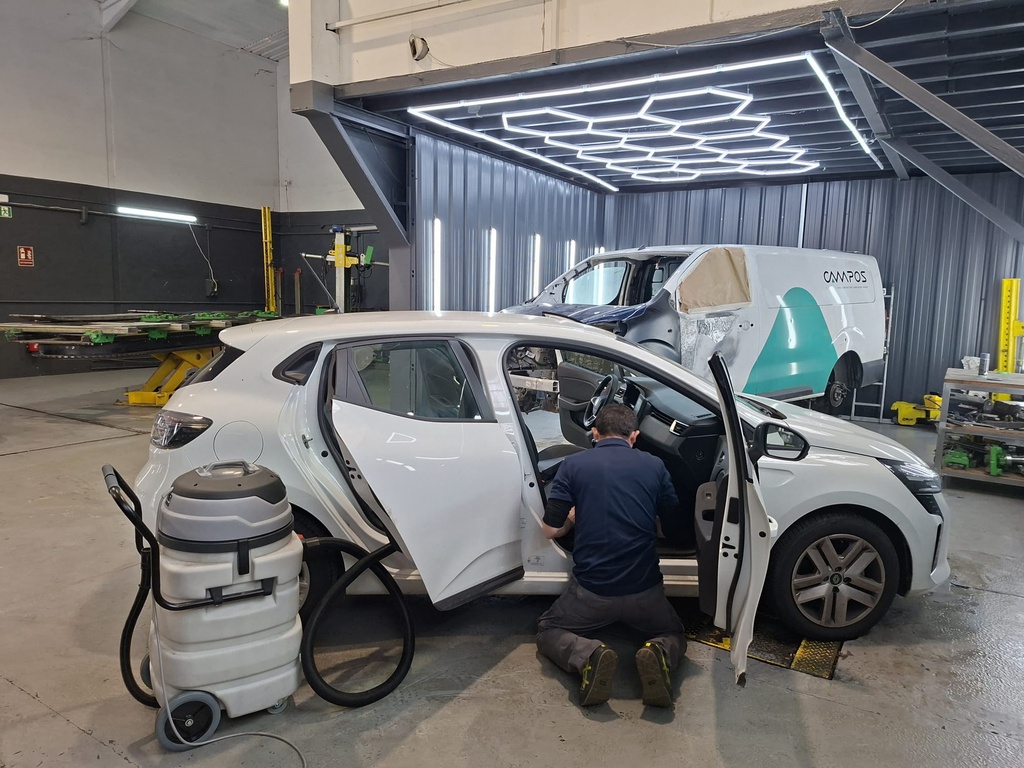 PK | Limpieza Completa (Vehículo Compacto)