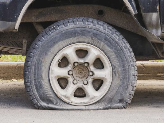 PK | REPARACIÓN PINCHAZO STD (sin localización ni desmontaje)